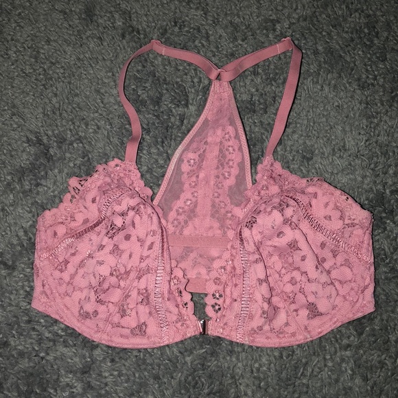 PINK bra - Picture 2 of 3